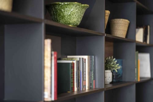 Hotel SUB, Reception