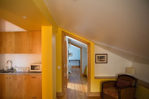 Cabeças do Reguengo, Room