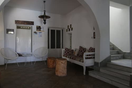 Armadoros Hotel Ios Backpackers, Lobby sitting area