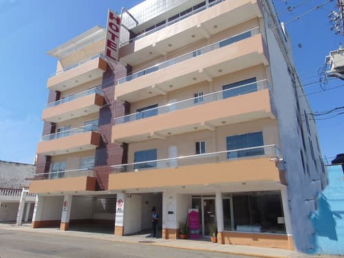 Hotel Villa Margaritas, Exterior