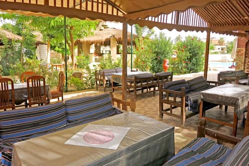 Hotel Sheherazade, Restaurant