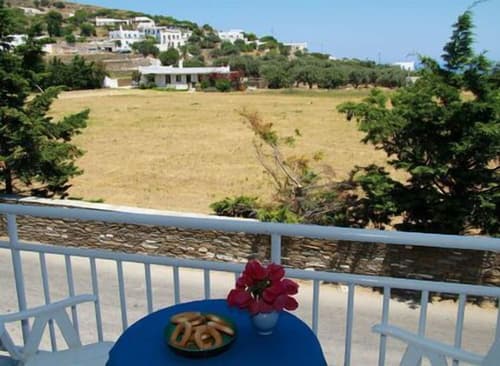 Hotel Artemon, Balcony