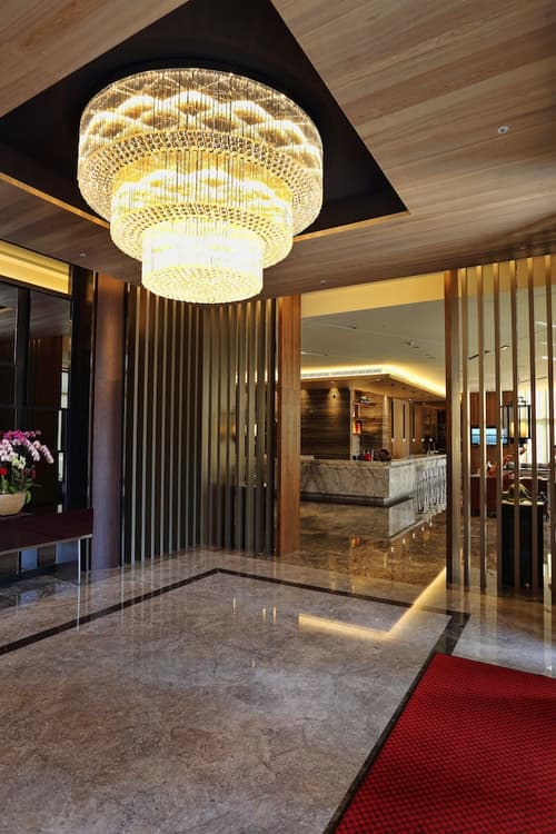 Hotel Intrendy, Interior entrance