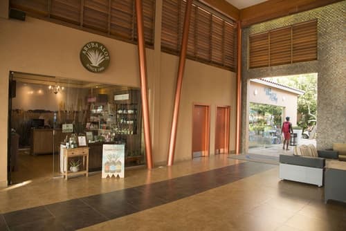 Divi Village All Inclusive Villas, Interior entrance