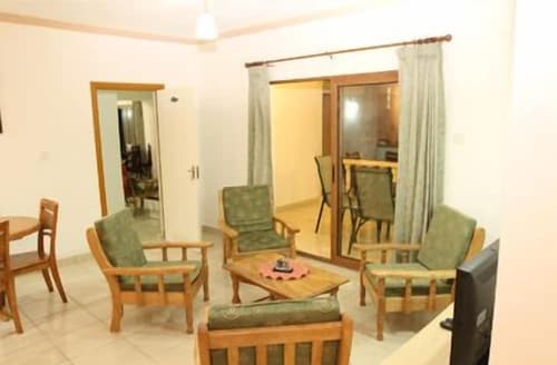 Forest Lodge Guest House, Lobby sitting area