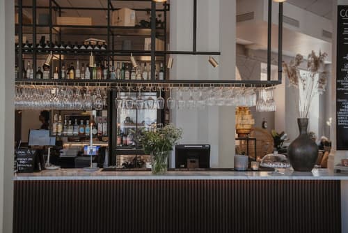 Home Hotel Borgen – Dinner included, In-room dining