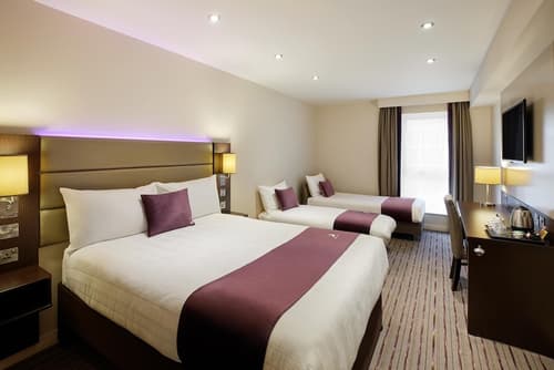 Premier Inn Fort William, Room