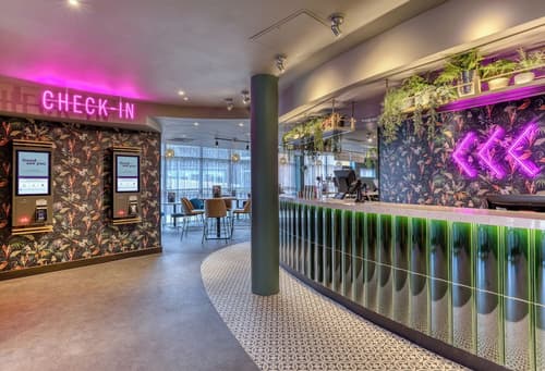 Premier Inn Durham City Centre - Walkergate, Reception