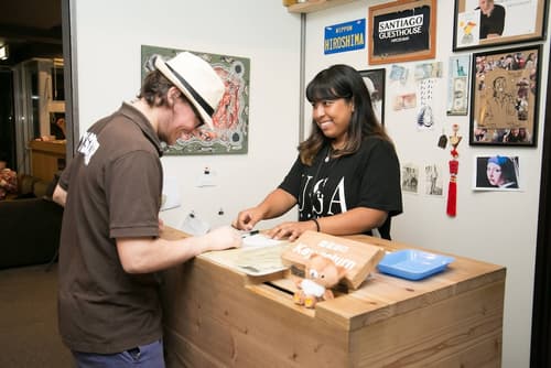 Santiago Guesthouse Hiroshima – Hostel, Reception