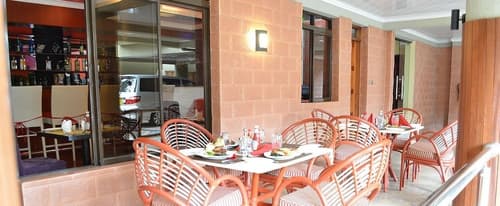 Fahari Palace Serviced Apartments, Outdoor dining