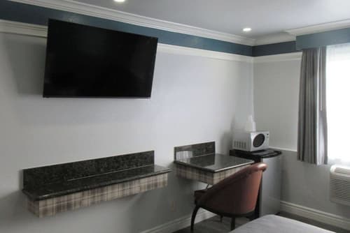 Rodeway Inn Commerce - Los Angeles, Room