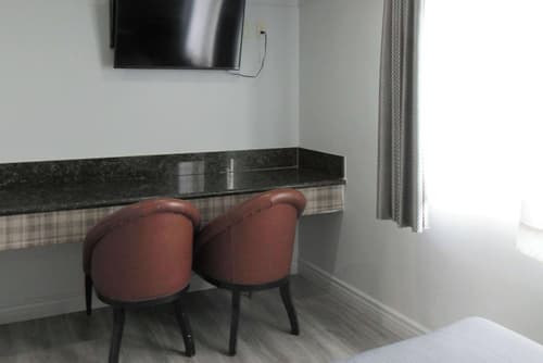 Rodeway Inn Commerce - Los Angeles, Room