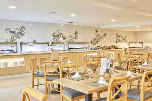 Universal Aparthotel Don Camilo, Restaurant