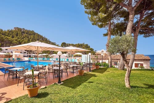 Universal Aparthotel Don Camilo, Primary image