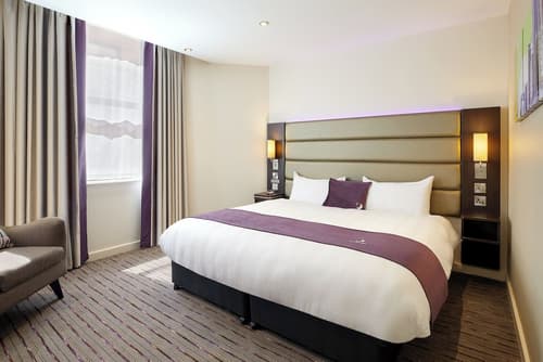 Premier Inn Edinburgh East, Room
