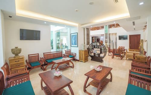 Phnom Penh Katari Hotel, Reception