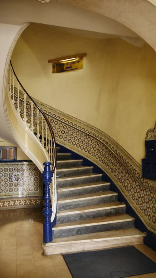 Belém Tejo - Setubalense, Interior entrance