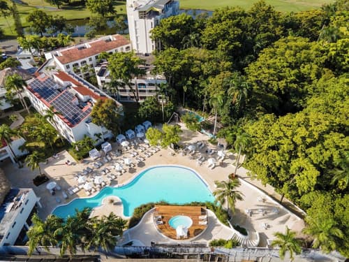 Viva Heavens by Wyndham, A Trademark All Inclusive, Pool