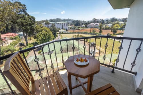 Araliya Green Hills - Where Historic Charm Mingles with Natural Beauty, Balcony