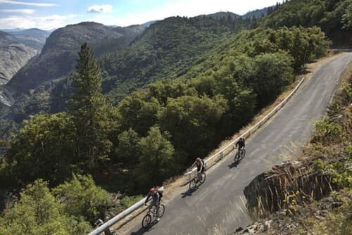 Rush Creek Lodge and Spa at Yosemite, Bicycling
