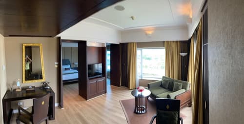 Krungsri River Hotel, Room