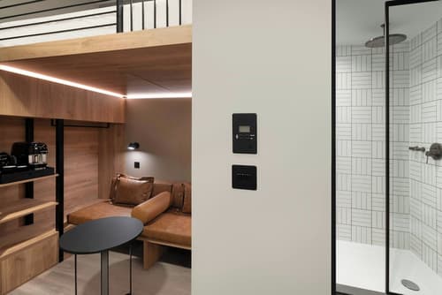 Moxy London Piccadilly Circus, Room