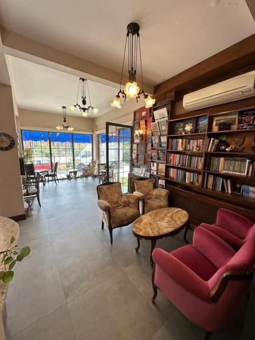 Queen Seagull Boutique Hotel, Reception