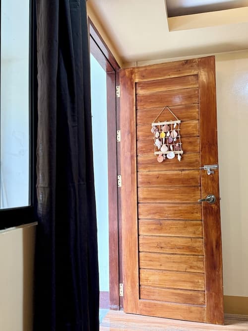 La Greta El Nido, Interior entrance