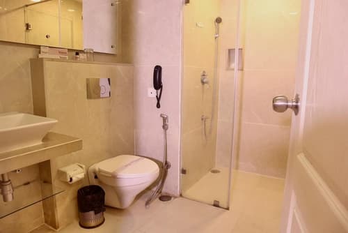 Hotel Magenta - A unit of Fortune Global, Bathroom