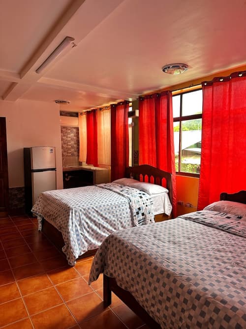 Kiban's Surf Hostel, 