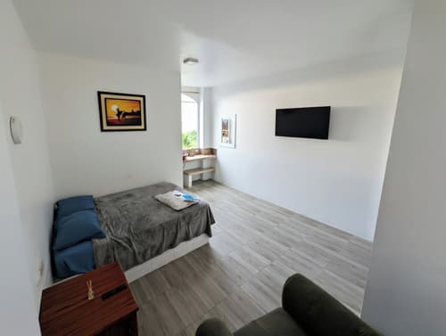 Cali hotel in Montanita beach, Room