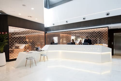 Negresco Princess, Reception