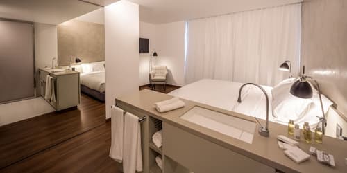 Lux Lisboa Park, Room