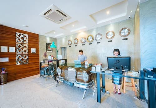 S Park Design Hotel, Reception