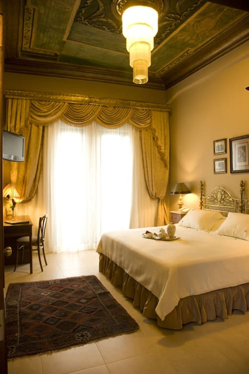 Mansión del Río, Room