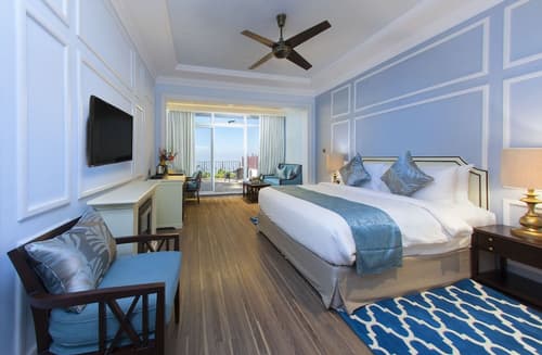 Fragrant Nature Munnar - A Classified Hotel, Room