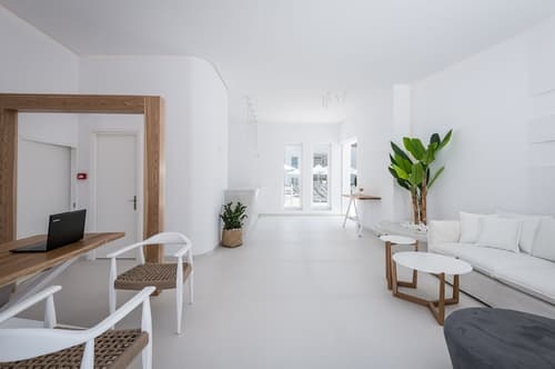 Kantouni Beach Boutique Hotel, Lobby sitting area