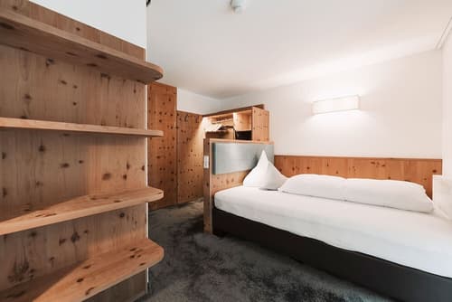 Hotel Piz Buin, Room
