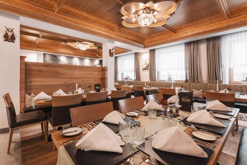 Hotel Piz Buin, Restaurant