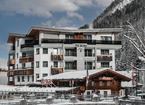 Hotel Piz Buin, Primary image