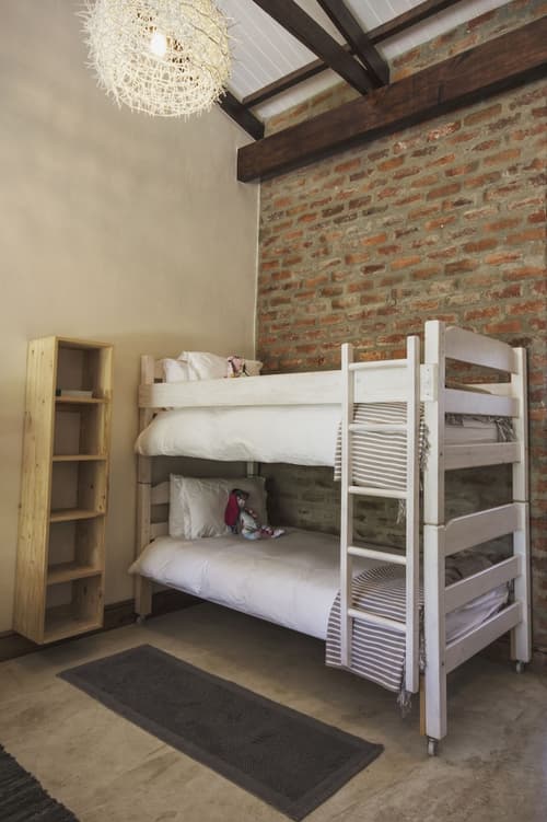 A Hilltop Country Retreat, Room