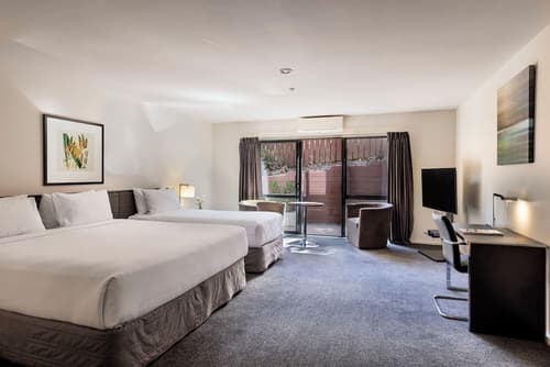 Edit Auckland Greenlane, Room