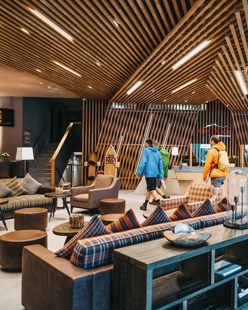 Peaks Place, Reception