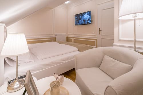 Revelton Suites Karlovy Vary, Room