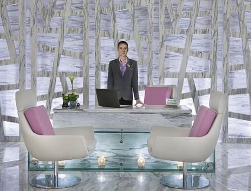 Atana Hotel, Concierge desk