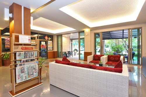 Pattra Mansion by AKSARA Collection, Lobby sitting area