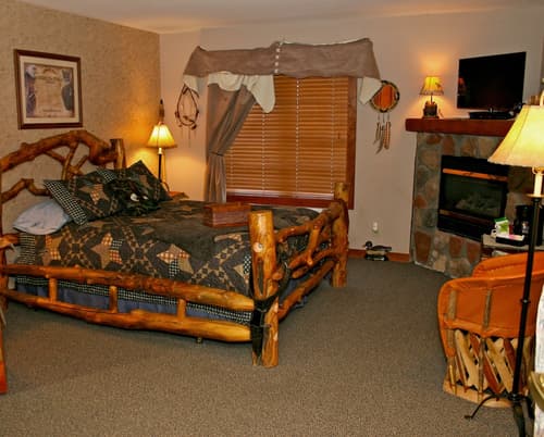 The Lodge at Grant's Trail, Room