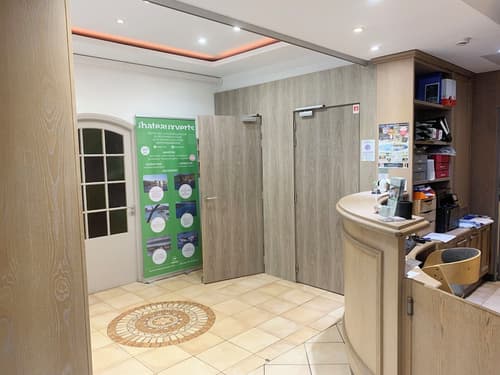 BRIT HOTEL Confort Le Revest Sainte Maxime, Reception