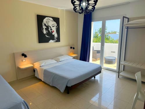 Donnosanto Hotel, Room