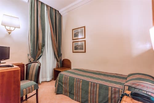 Raeli Hotel Lazio, Room
